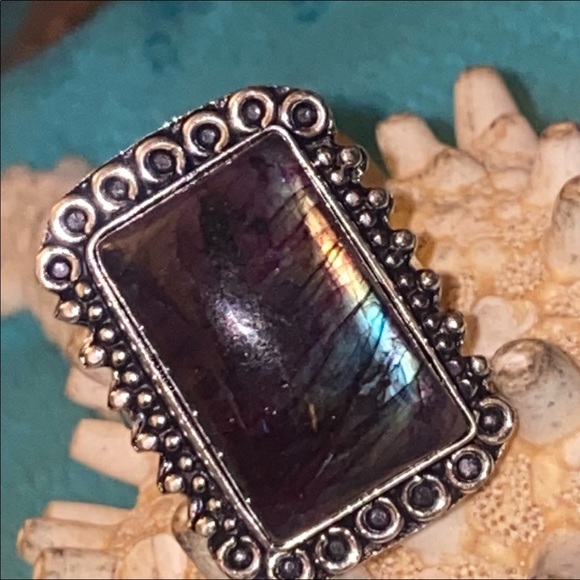Red Flash Labradorite Gemstone handcrafted vintage ring